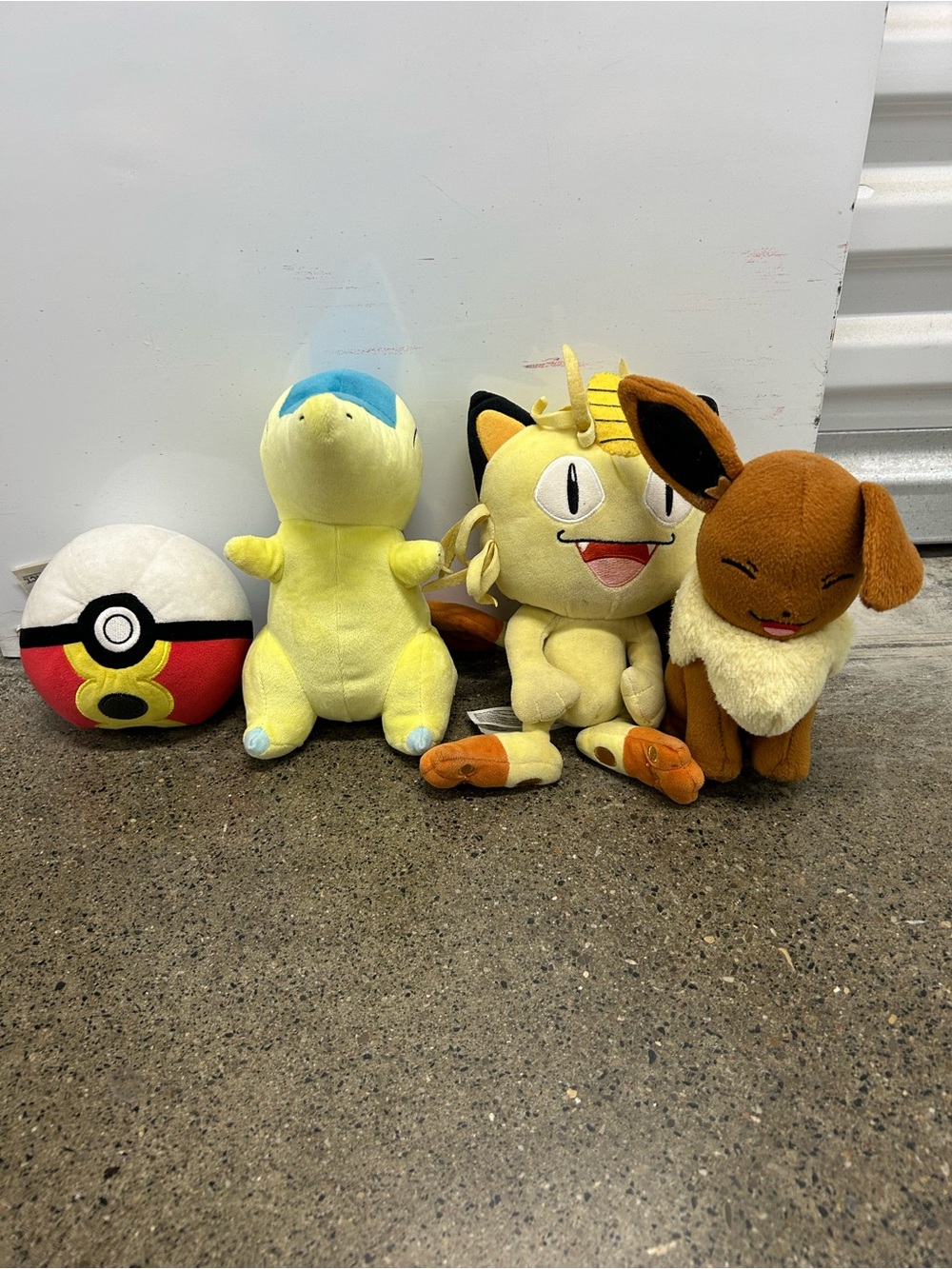 Pokémon Plush Toy Bundle - Eevee Poke ball Meowth